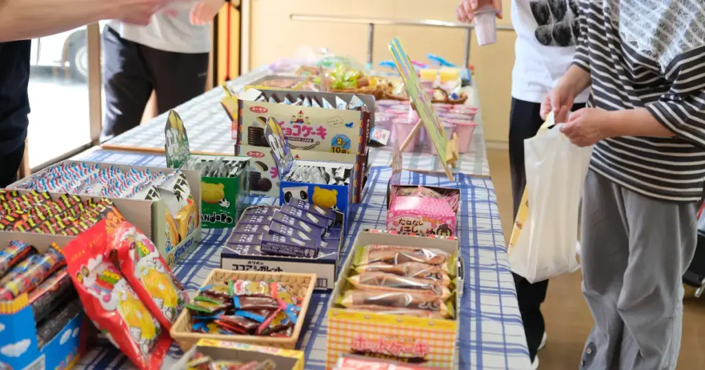 たくさんの駄菓子